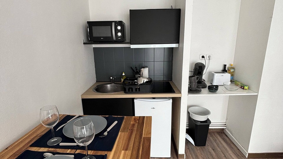 Blain Apartment | Studio downtown blain