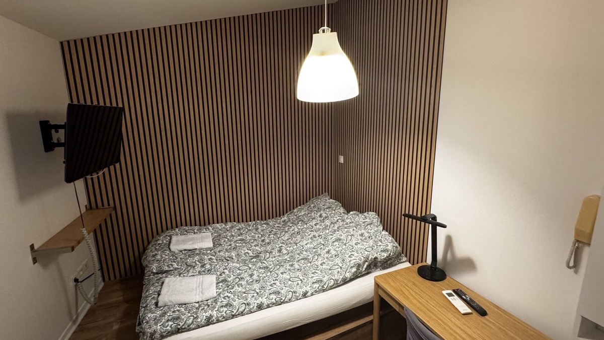 Leon Blum - Bon Coin Apartment | Studio-Ensuite with Bath-Studio 17m2