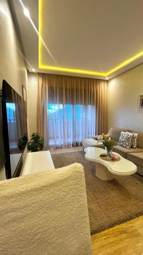 Ain Sebaa Apartment | Studio et place parking gratuite