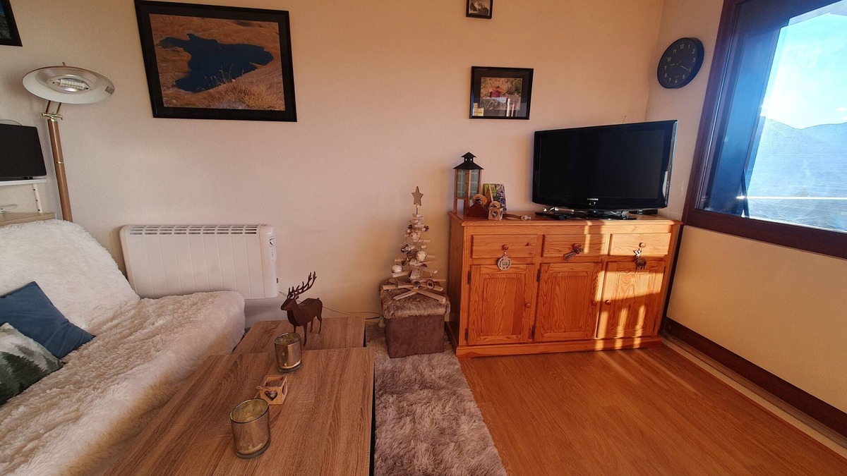 Superbolquere Apartment | Studio Font-romeu Vue Imprenable Plein sud sur le Cambre D'aze !