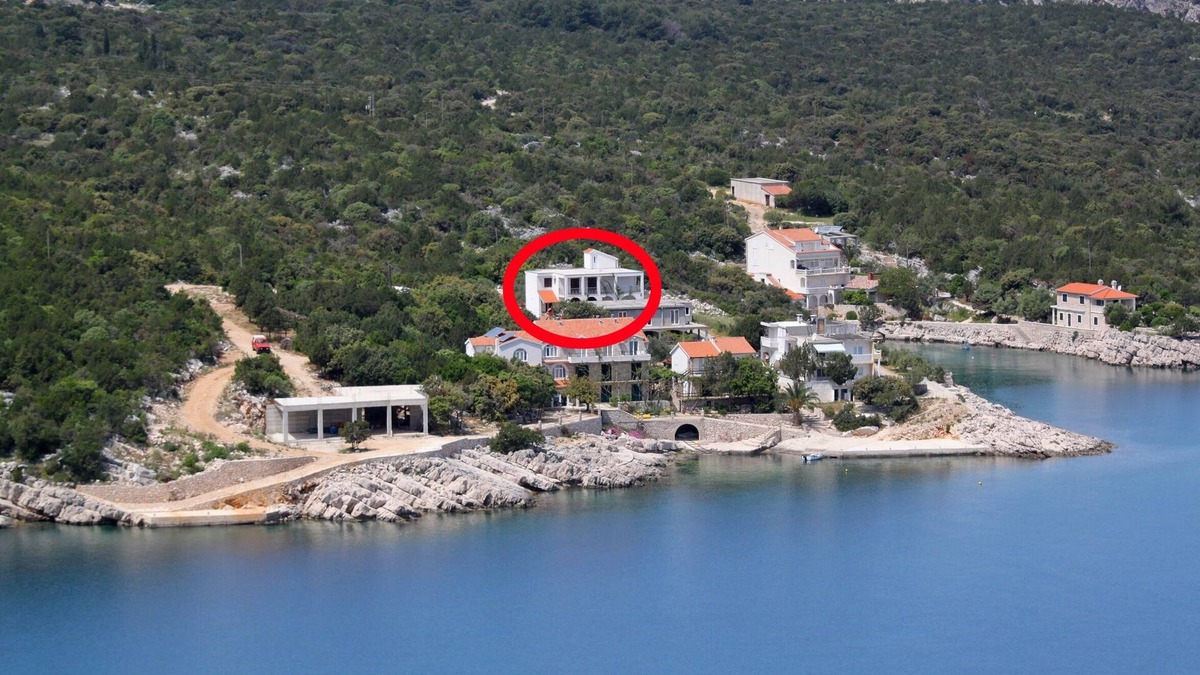 Pokrivenik Apartment | Studio flat near beach Cove Pokrivenik, Hvar (AS-8673-b)