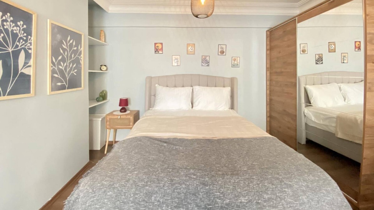 Gumussuyu Mahallesi Apartment | Studio Flat near Taksim Square in Beyoglu
