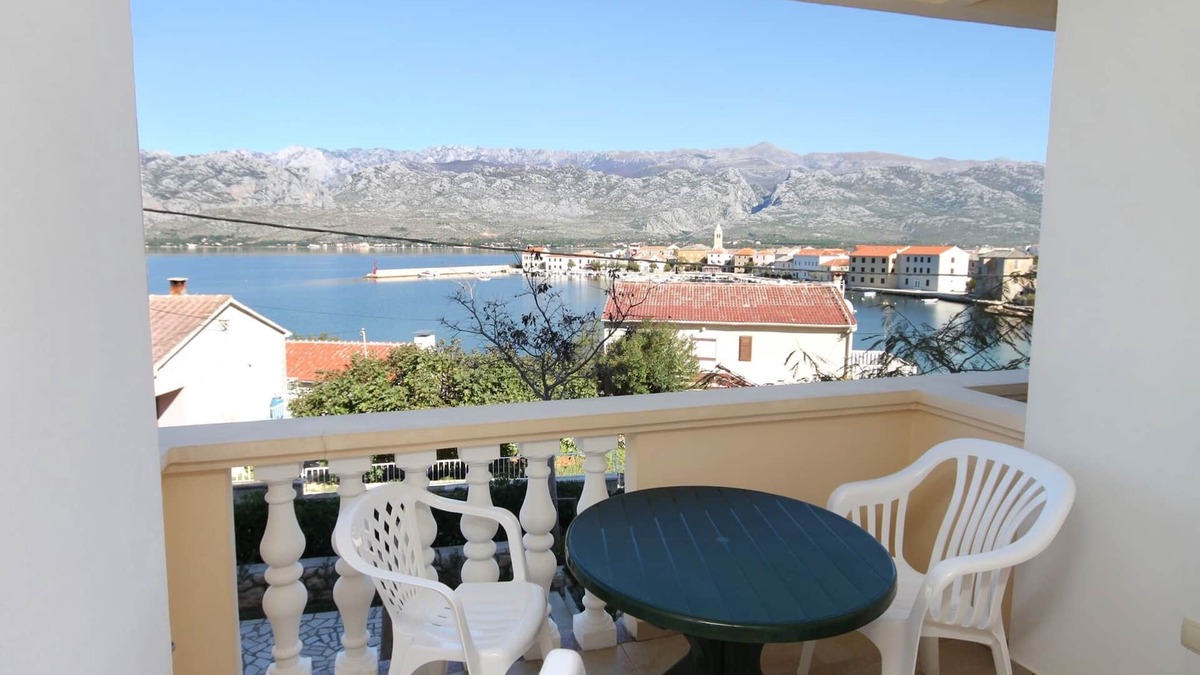 Vinjerac Apartment | Studio flat with terrace and sea view Vinjerac, Zadar (AS-3248-e)