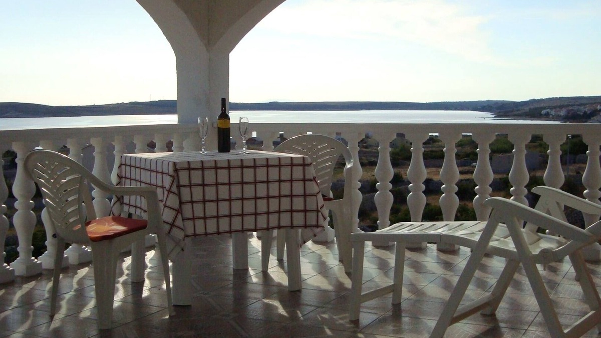 Kustici Apartment | Studio flat with terrace and sea view Kustići, Pag (AS-6392-a)