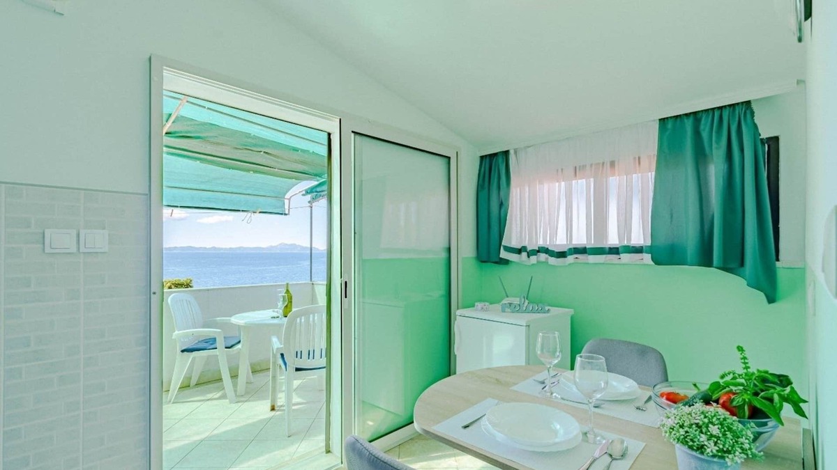 Zavalatica Apartment | Studio flat with terrace and sea view Zavalatica, Korčula (AS-547-b)