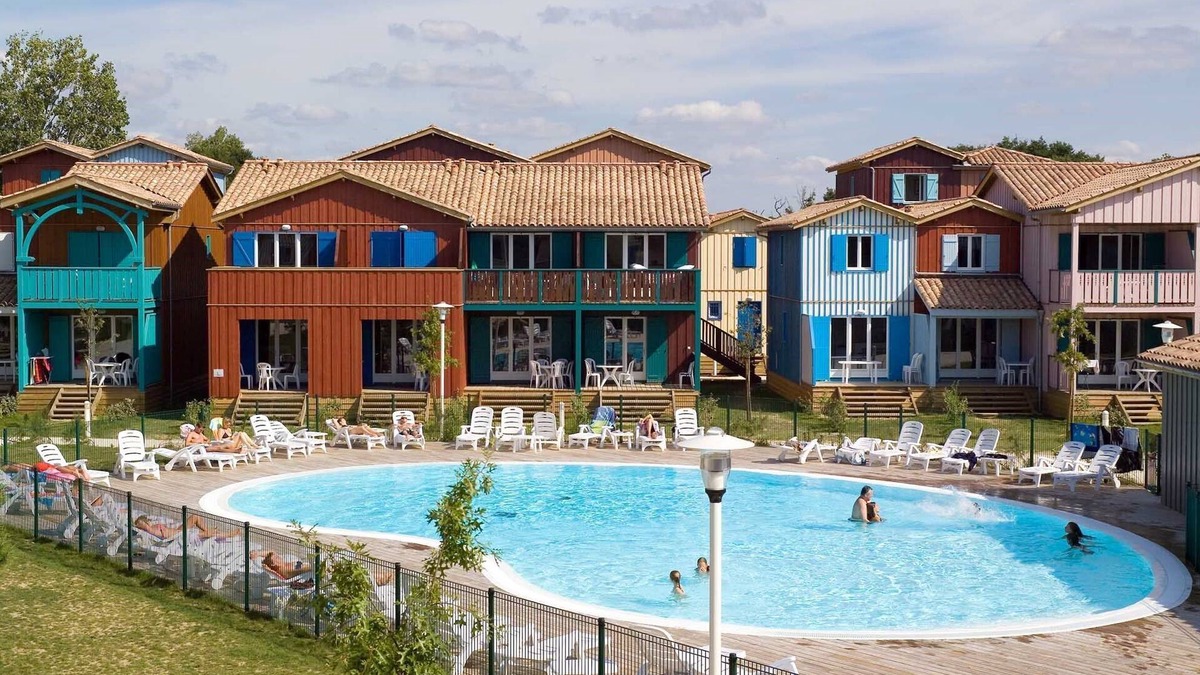 Le Teich Apartment | Studio haut en couleur | Tout près du lac