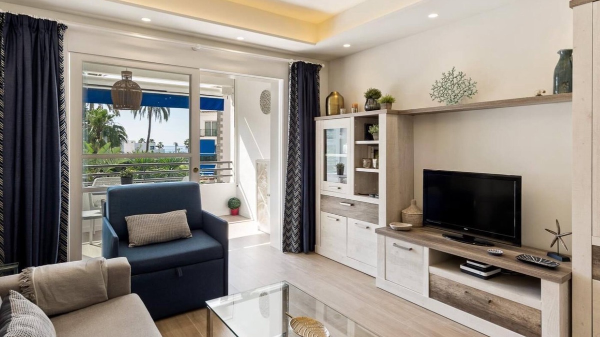 Puerto Banus Apartment | Studio in Medina Garden for 2 people | 212