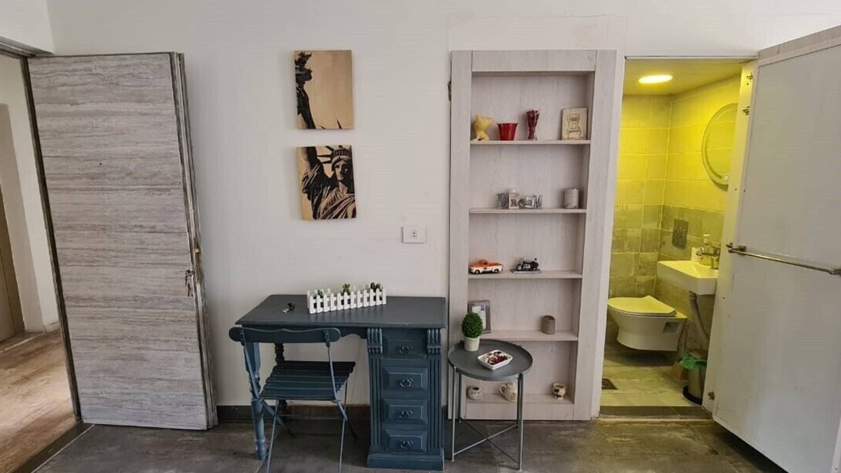 Dbayeh Apartment | Studio in Dbayeh in a prime location, WIFI 38sqm fully furnished