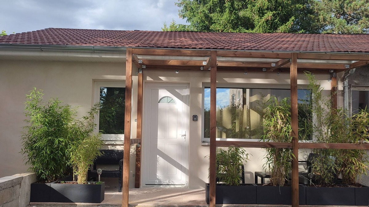 Oyonnax Apartment | Studio in new private property with terrace in good location
