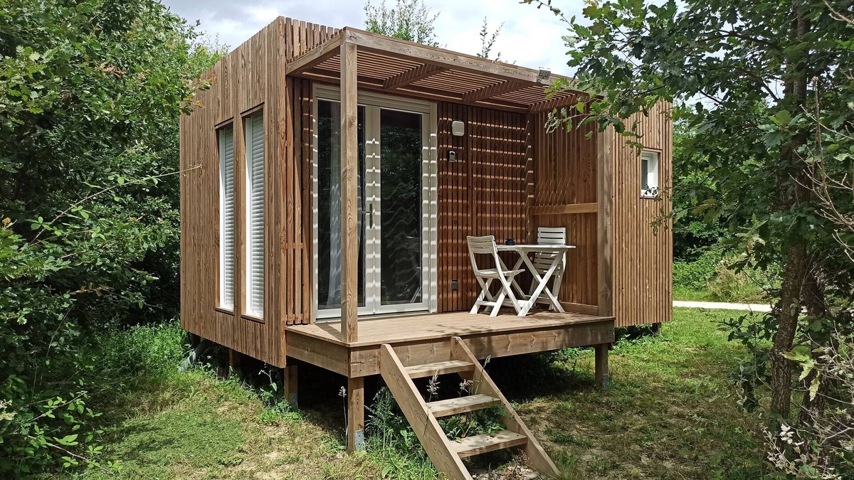 Dunes Apartment | Studio in quiet garden with trees