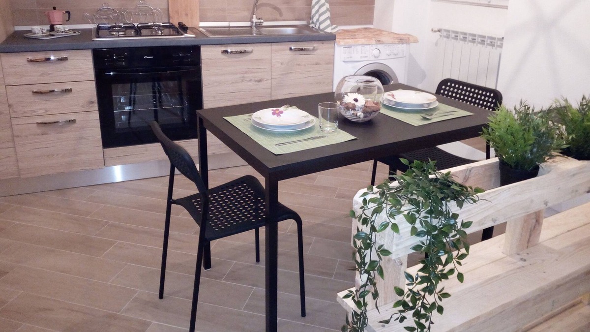 Lake Garda House | STUDIO IN THE ANTIQUE ANIMAL OF MUNICIPALITY IN LANUVIO