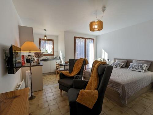 Greoux-les-Bains Apartment | Studio - Jardins de Cybèle - Gréoux-les-Bains