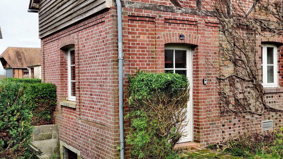 Bois-d'Ennebourg Apartment | Studio "la grenouillette" in a cottage near Rouen