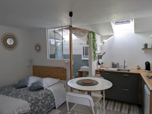 Champ-sur-Drac Apartment | Studio Le Refuge