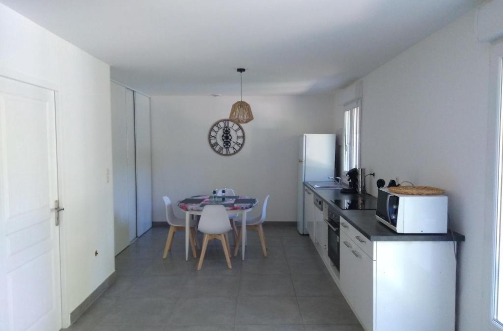 Pont-d'Ain Apartment | Studio Les Ecureuils