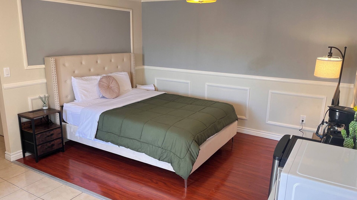 Walnut Apartment | Studio Living/Quiet Neighborhood/Near Airport