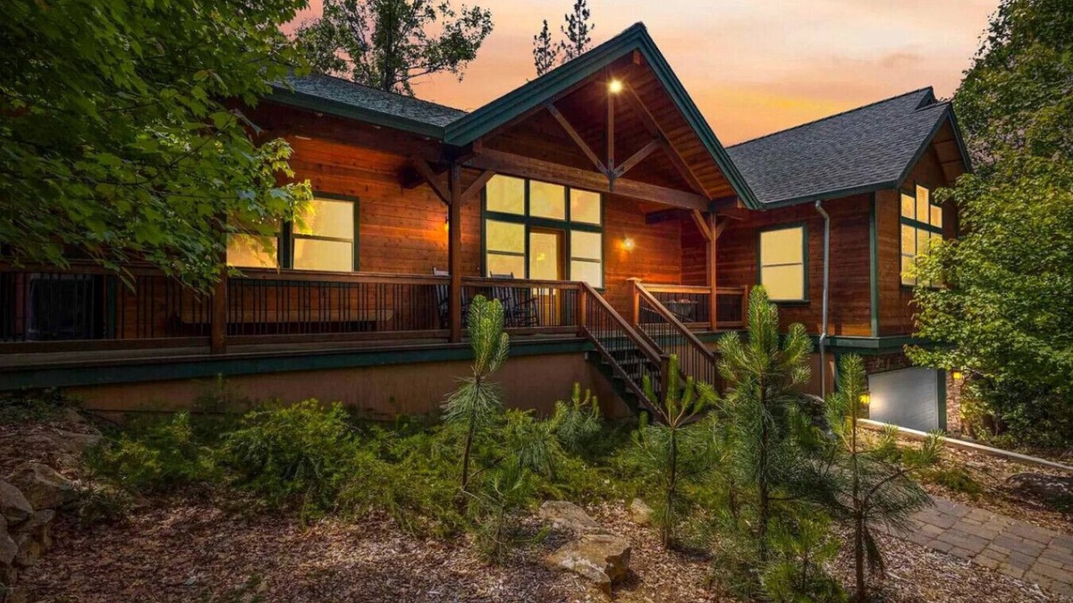 Tuolumne County Cottage | Studio luxury apartment with private lake access