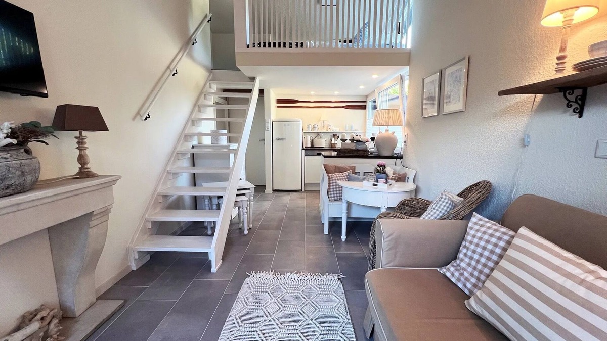 Haddorfer Seen Apartment | Studio 'Malibu S' with Wi-Fi and Air Conditioning