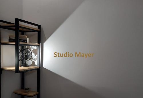 Zavlani Apartment | Studio Mayer