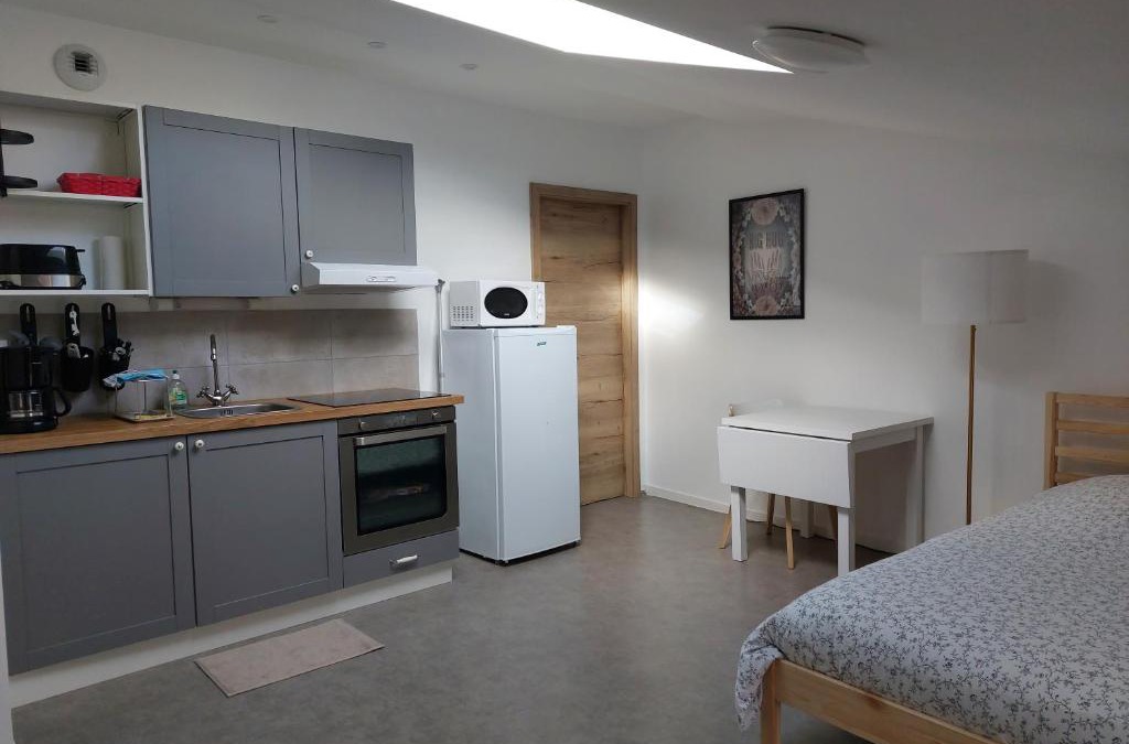 Corny-sur-Moselle Apartment | Studio mezzanine tout confort