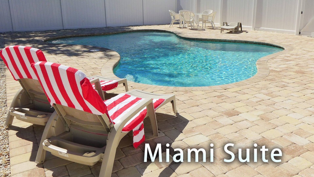 Altamont Manor Apartment | Studio Miami Suite in Fort Myers/House Villa Barra