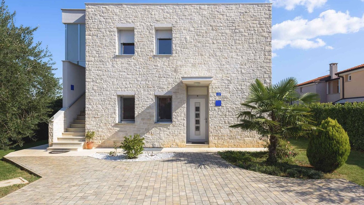 Đuba Apartment | Studio mit Terrasse und Klimaanlage