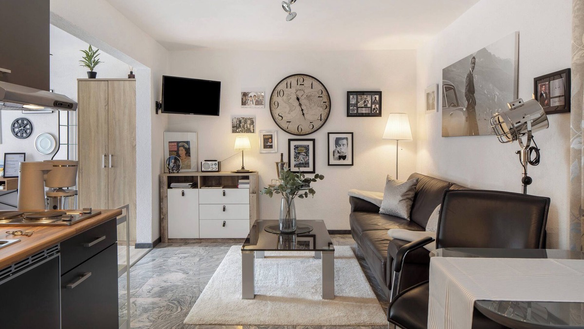 Breisach Apartment | Studio 'Moonraker' with Shared Terrace and Wi-Fi