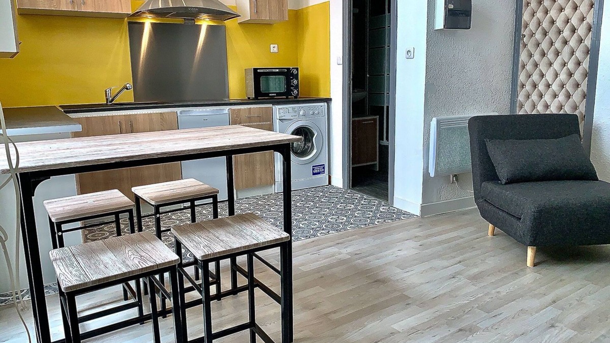 La Real Apartment | Studio near Castillet
