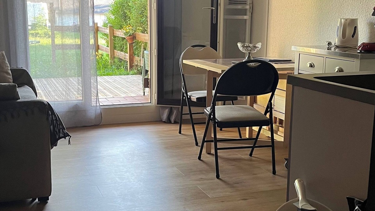 Lans-en-Vercors Apartment | Studio near the center with garden