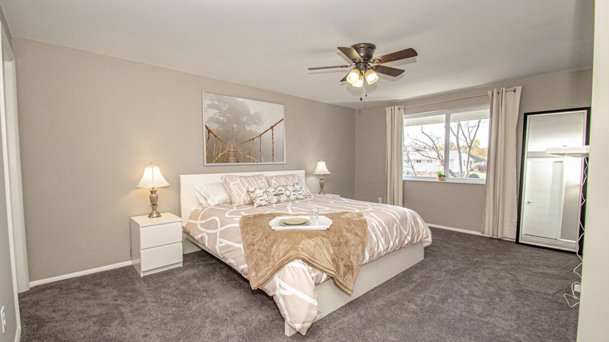 Kettering Apartment | Studio Neutral Chic near Kettering Hospital, Shopping & WPAFB