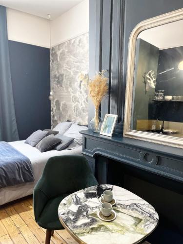 Centre Apartment | Studio Orion - appartement cosy dans le centre historique de Rennes