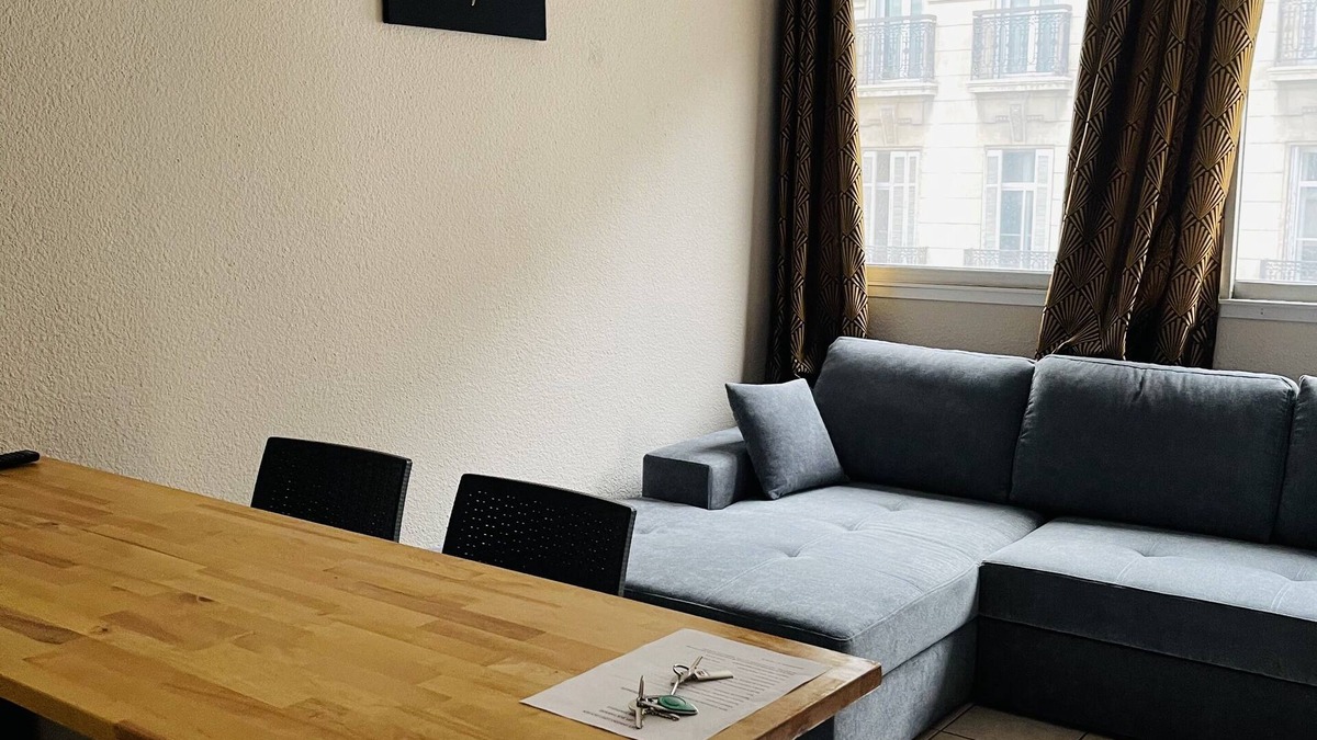 Le Rouet Apartment | Studio Paradis