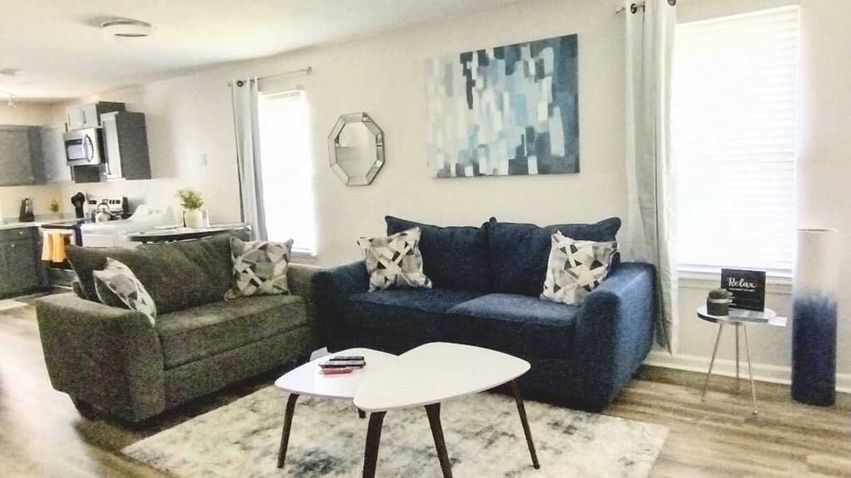 Crestline Heights Apartment | Studio @ Park Lake