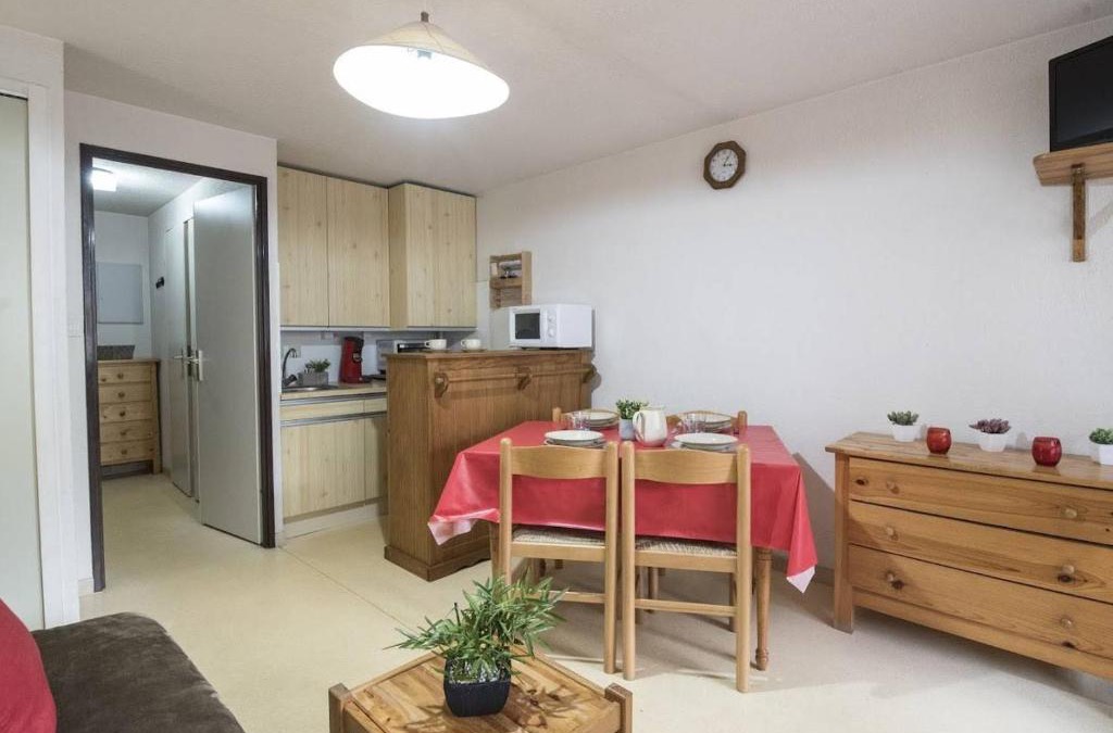 Saint-Lary-Soulan Apartment | Studio Près Téléphérique avec Navette Gratuite et Garage Privé à Saint-Lary-Soulan - FR-1-296-240