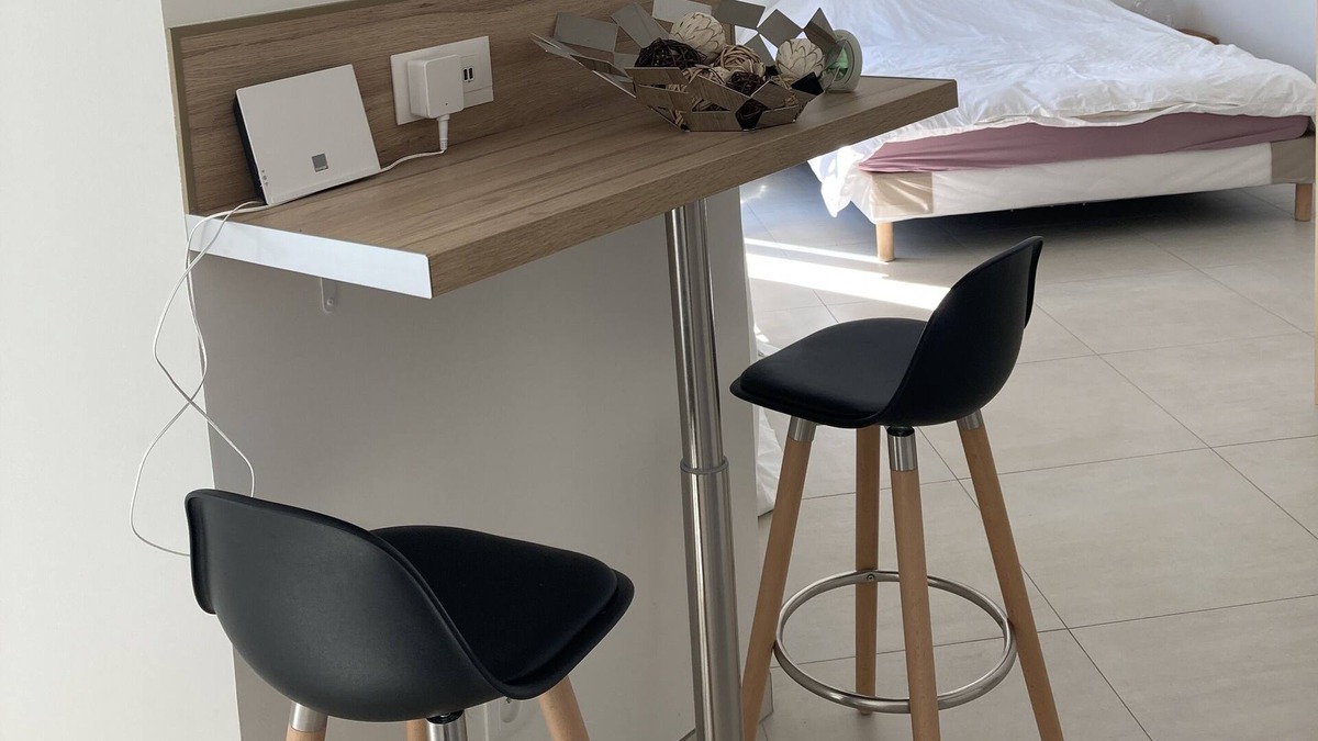 Mantes-la-Jolie Apartment | Studio Proche Gare et Centre Ville
