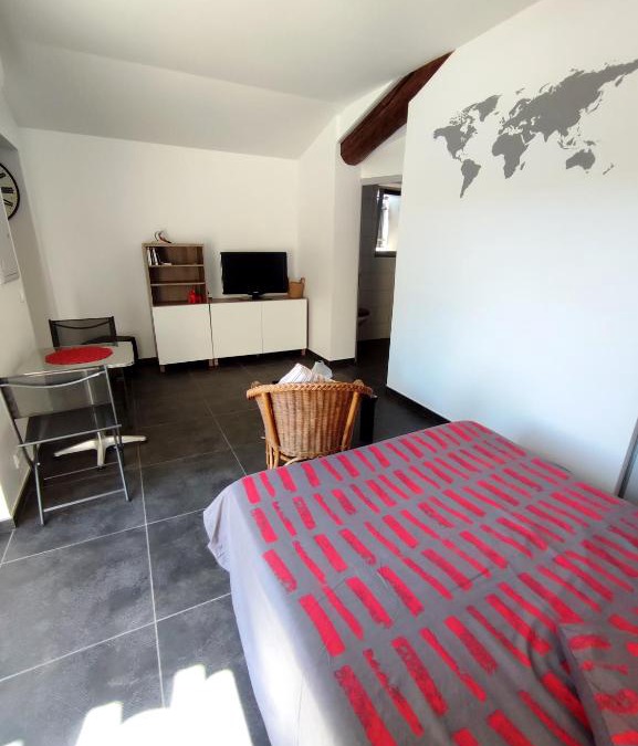 Homps Apartment | Studio R Homps
