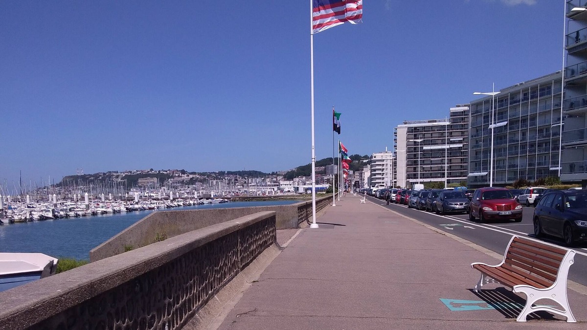 Le Port Apartment | Studio, Sea view, Le Havre Beach