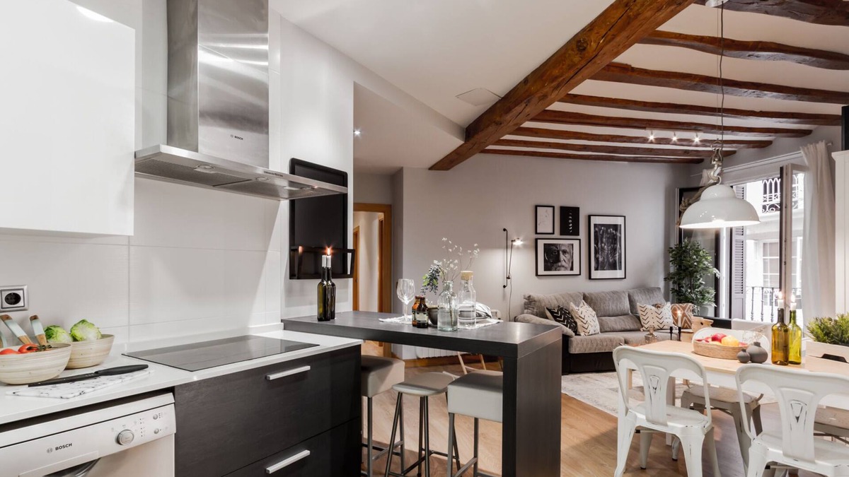 Old Town Apartment | STUDIO SOUL APARTMENT PAMPLONA
