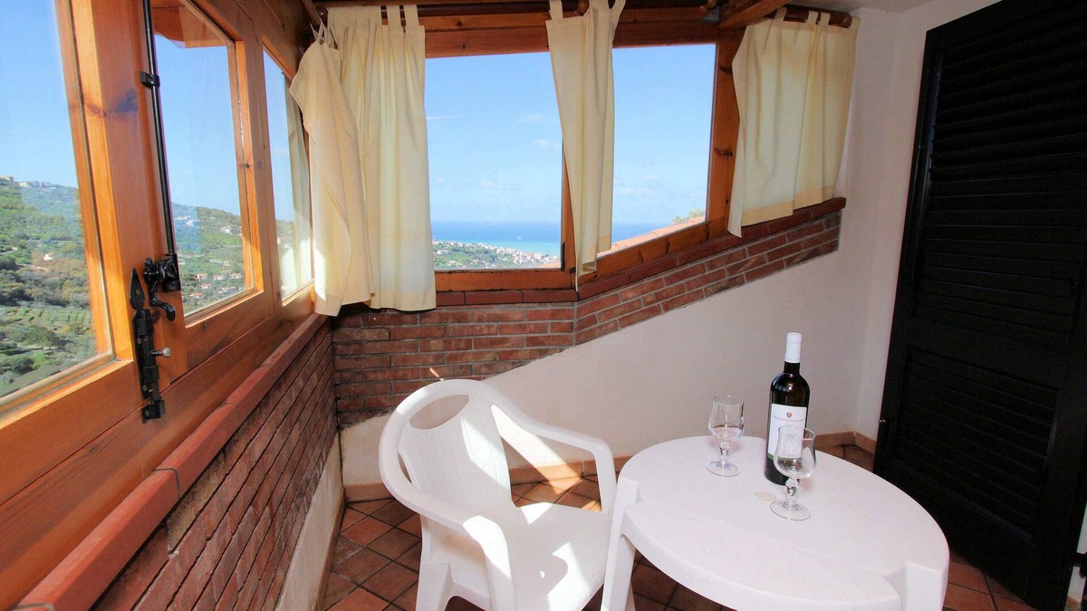 Capo d'Orlando Apartment | Studio surrounded by nature, between sea, sun and the earth in Capo d'Orlando