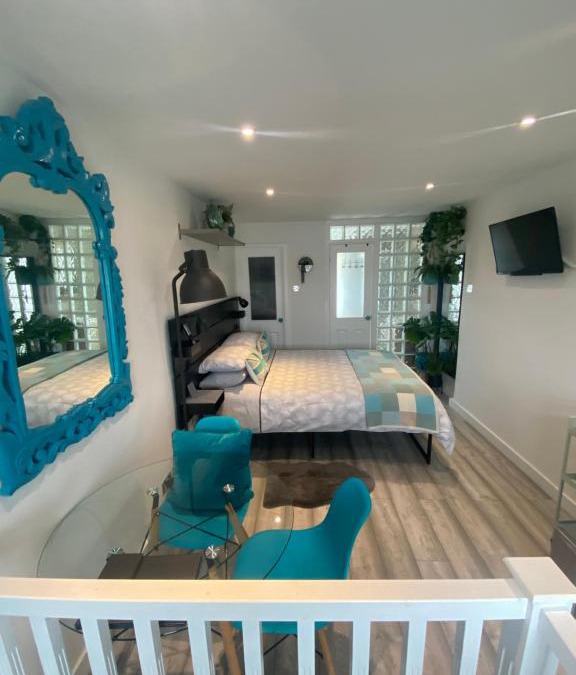 Westbury on Trym Apartment | Studio Tavros