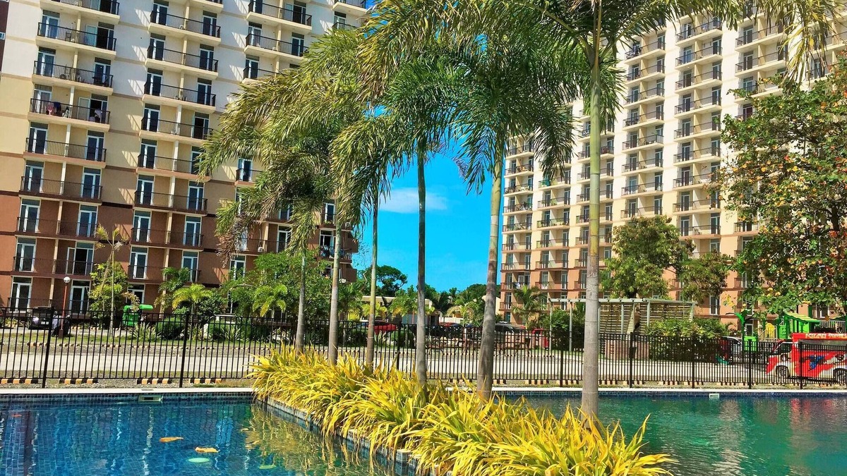 Lapu-Lapu Condo | Studio Type Condo in Lapu-lapu City With Private Pool and BBQ Area