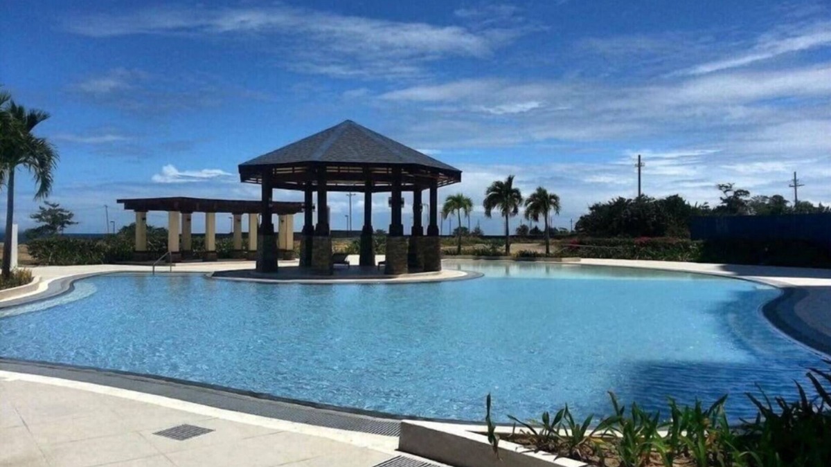 Punta Engano Condo | Studio Unit With Seaview & Balcony