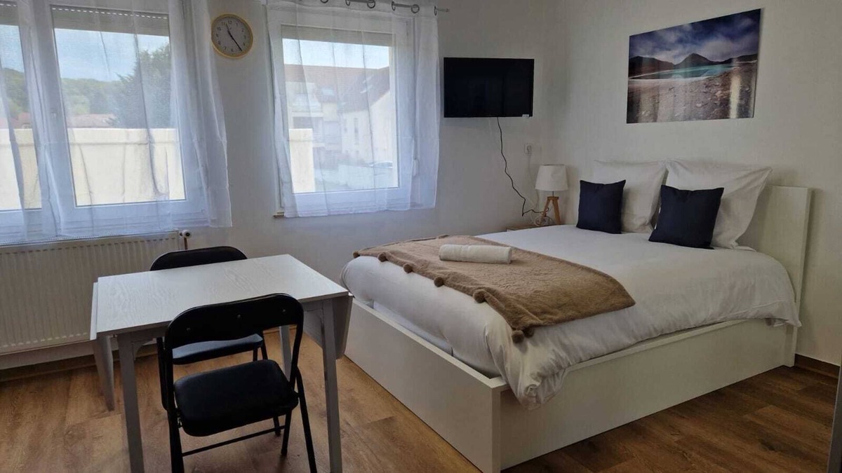 Hettange-Grande Apartment | Studio upscale Hettange Grande