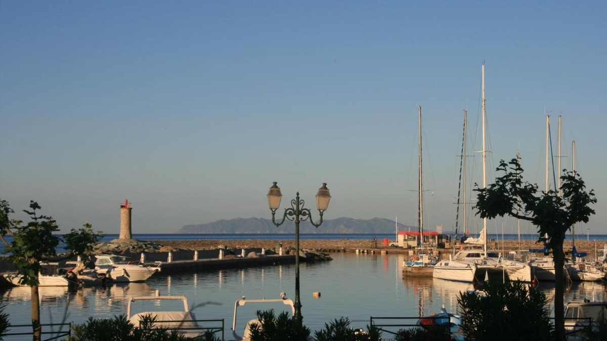 Macinaggio Apartment | Studio view 100m from the beach sea