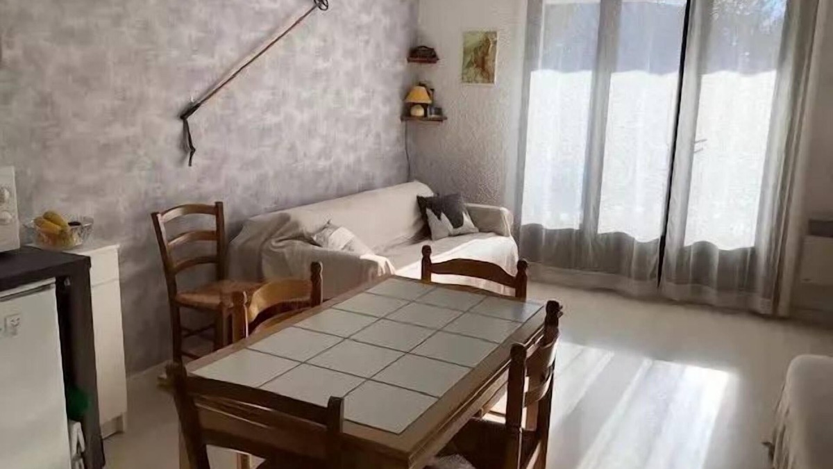 Correncon-en-Vercors Apartment | STUDIO VILLAGE CORRENCON