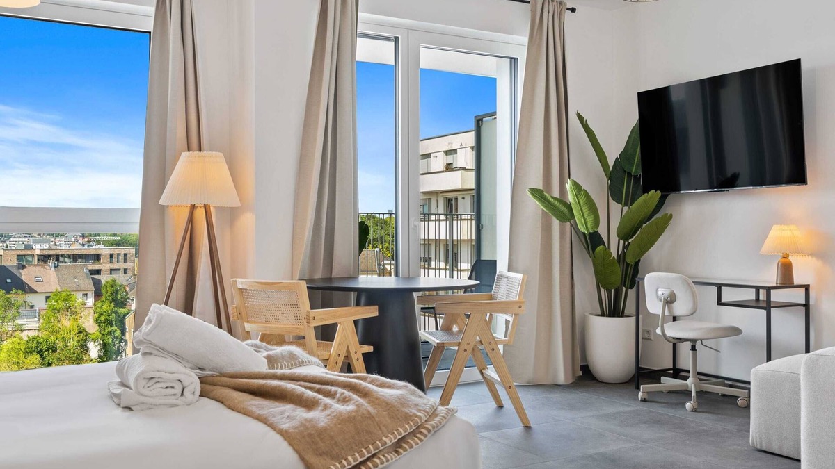 Cessange Apartment | Studio w/Balcony, Fast WiFi & Underground Parking