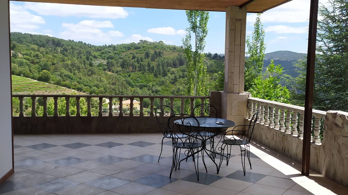 Vila Real Apartment | Studio with 2 bedrooms in the Douro region!