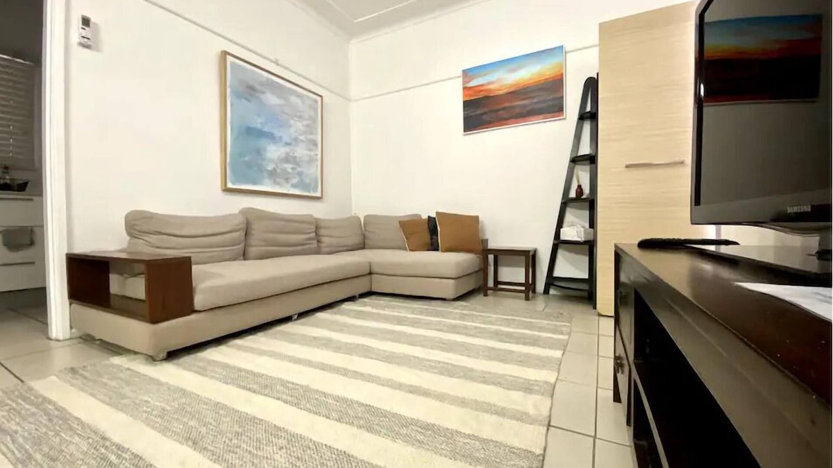 Kingsford Apartment | Studio with all basic needs and located in a quiet, leafy suburb near transport