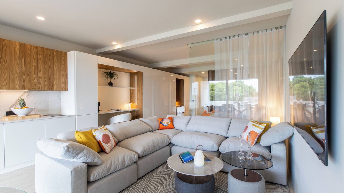 Bellevue Hotel | Studio with direct access to the pool | Villa 4