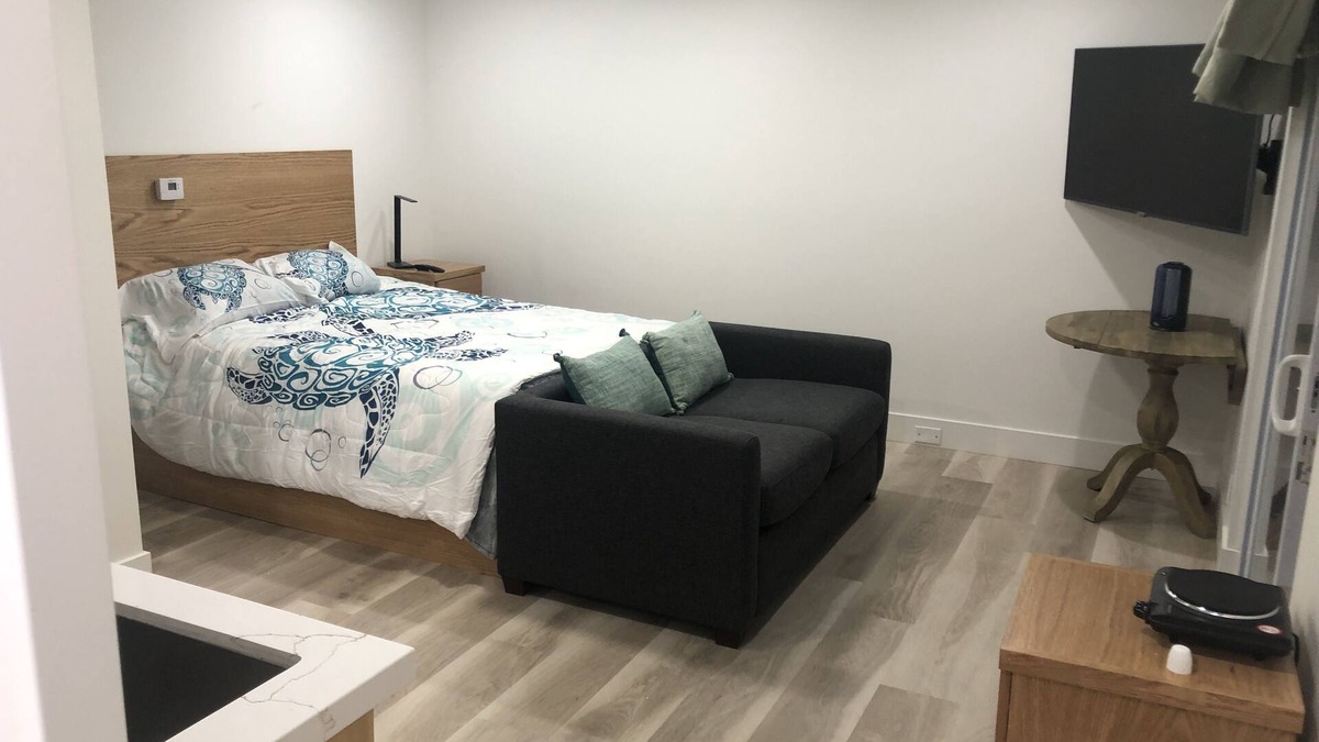 Moss Beach Apartment | Studio with Private Entrance/Patio/Hot Tub